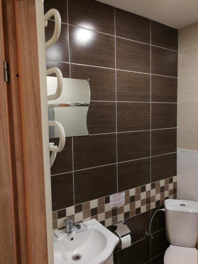 Viesbutis Kelyje Hotel Utena Luaran gambar