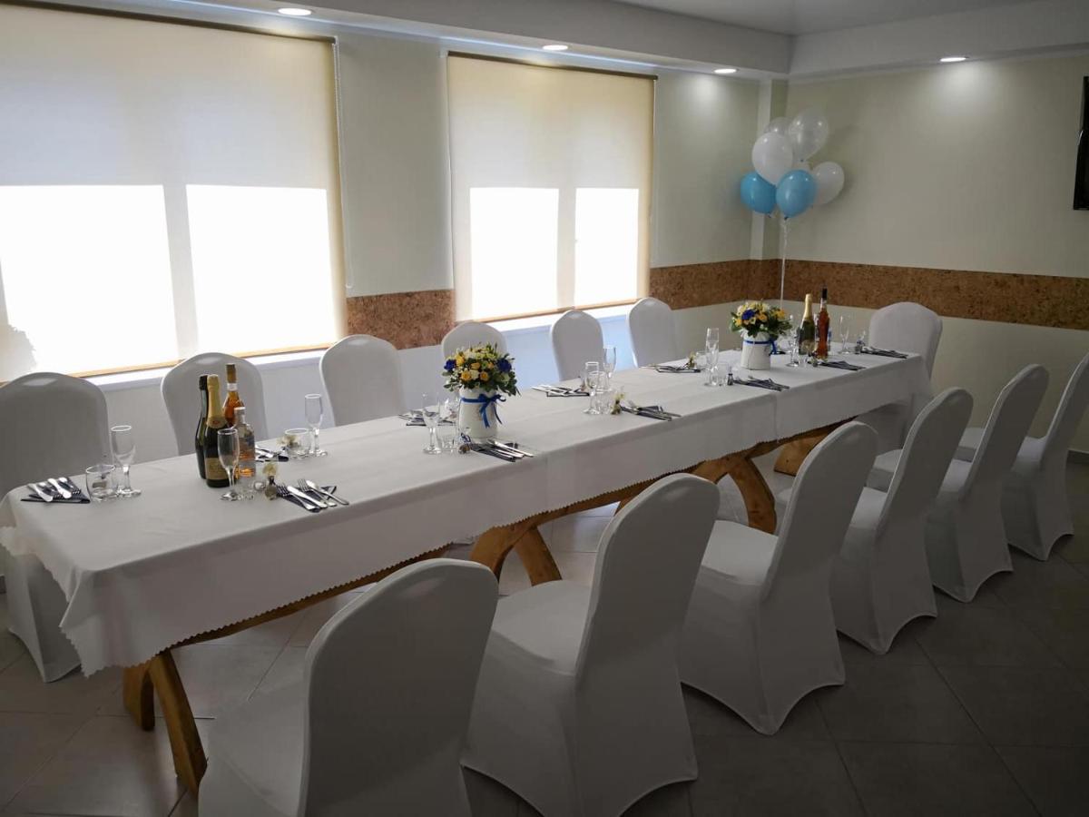 Viesbutis Kelyje Hotel Utena Luaran gambar